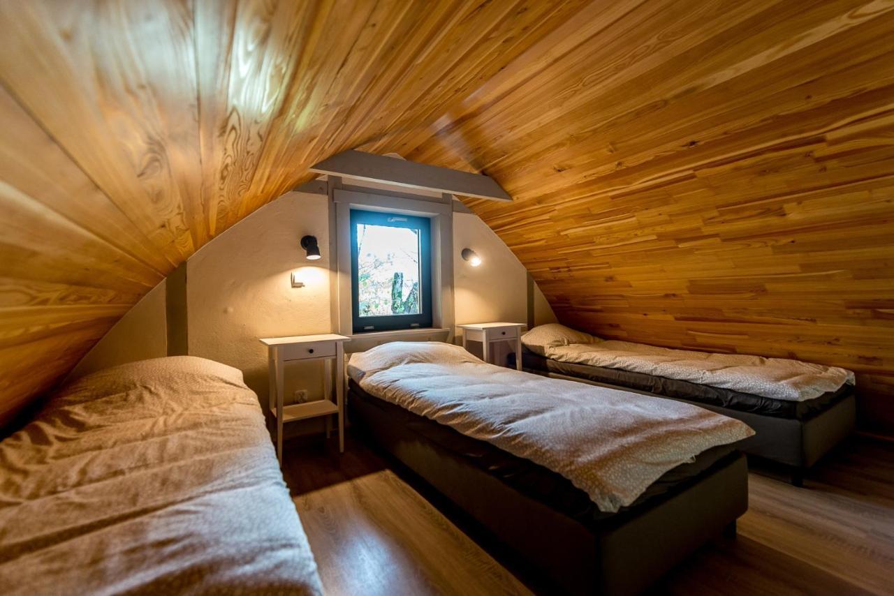 Sen I Wino, Domki Na Winnicy Ze Strefa Spa Zywiec Exterior photo