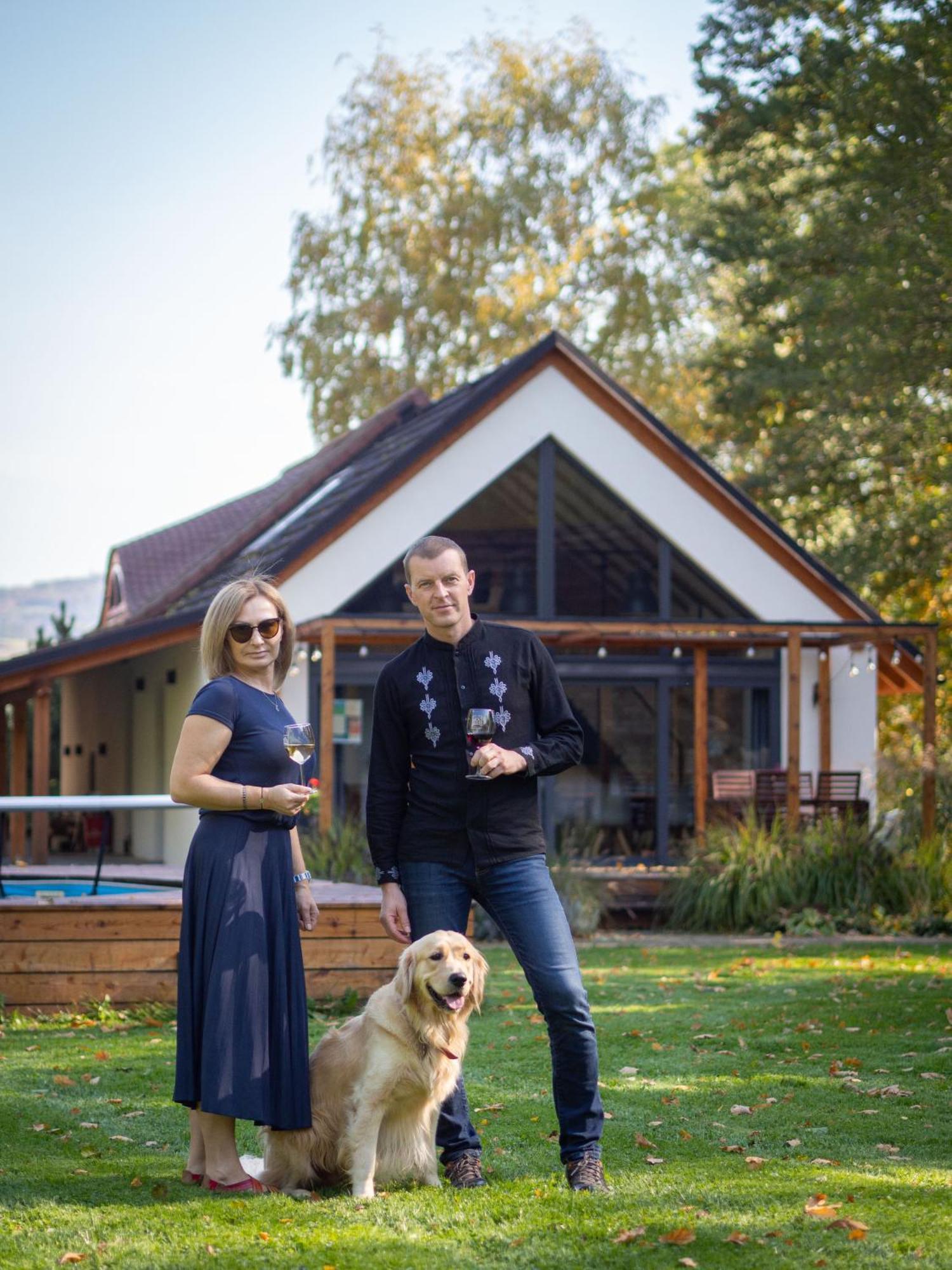 Sen I Wino, Domki Na Winnicy Ze Strefa Spa Zywiec Exterior photo