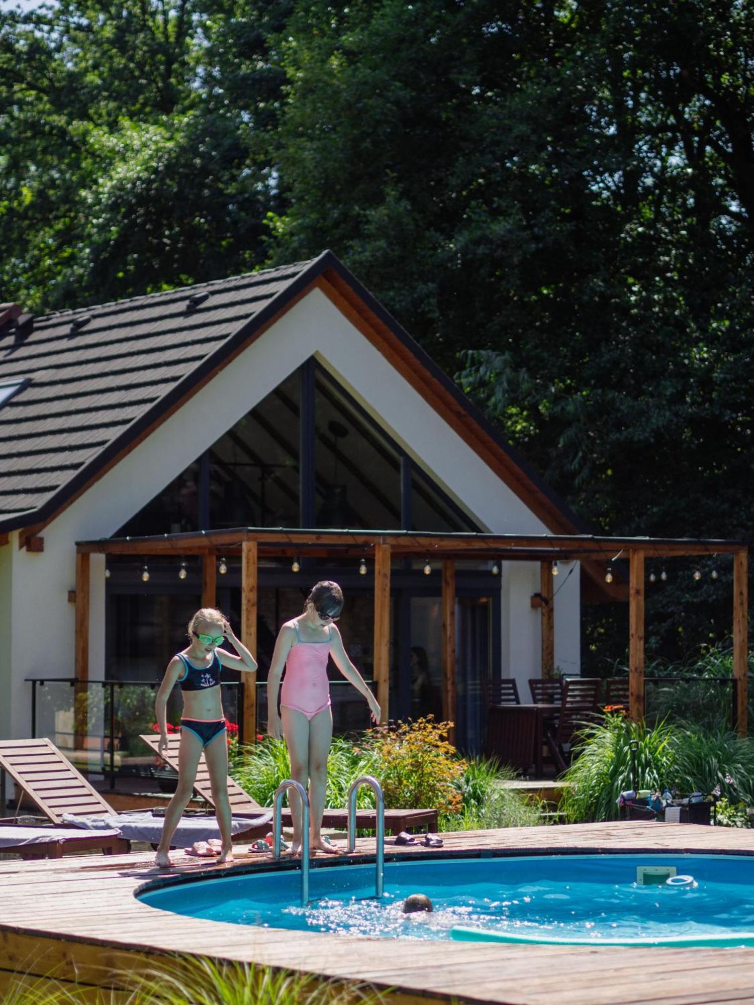 Sen I Wino, Domki Na Winnicy Ze Strefa Spa Zywiec Exterior photo